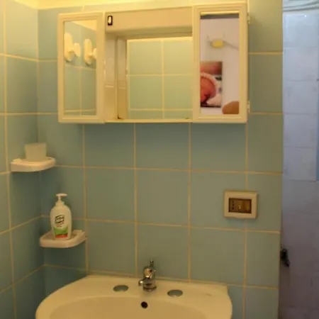 Guest house Flamingo *